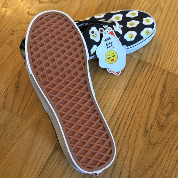 Brand New Authentic Vans-Fried Egg design by Kendra Dandy - Picture 4 of 4